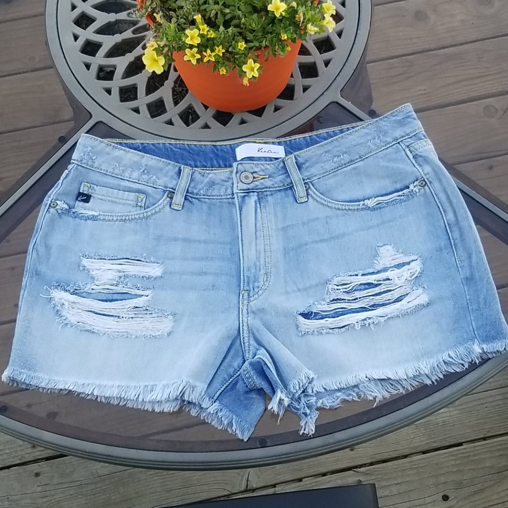 KANCAN Womens Bandera Boyfriend Shorts 13/30